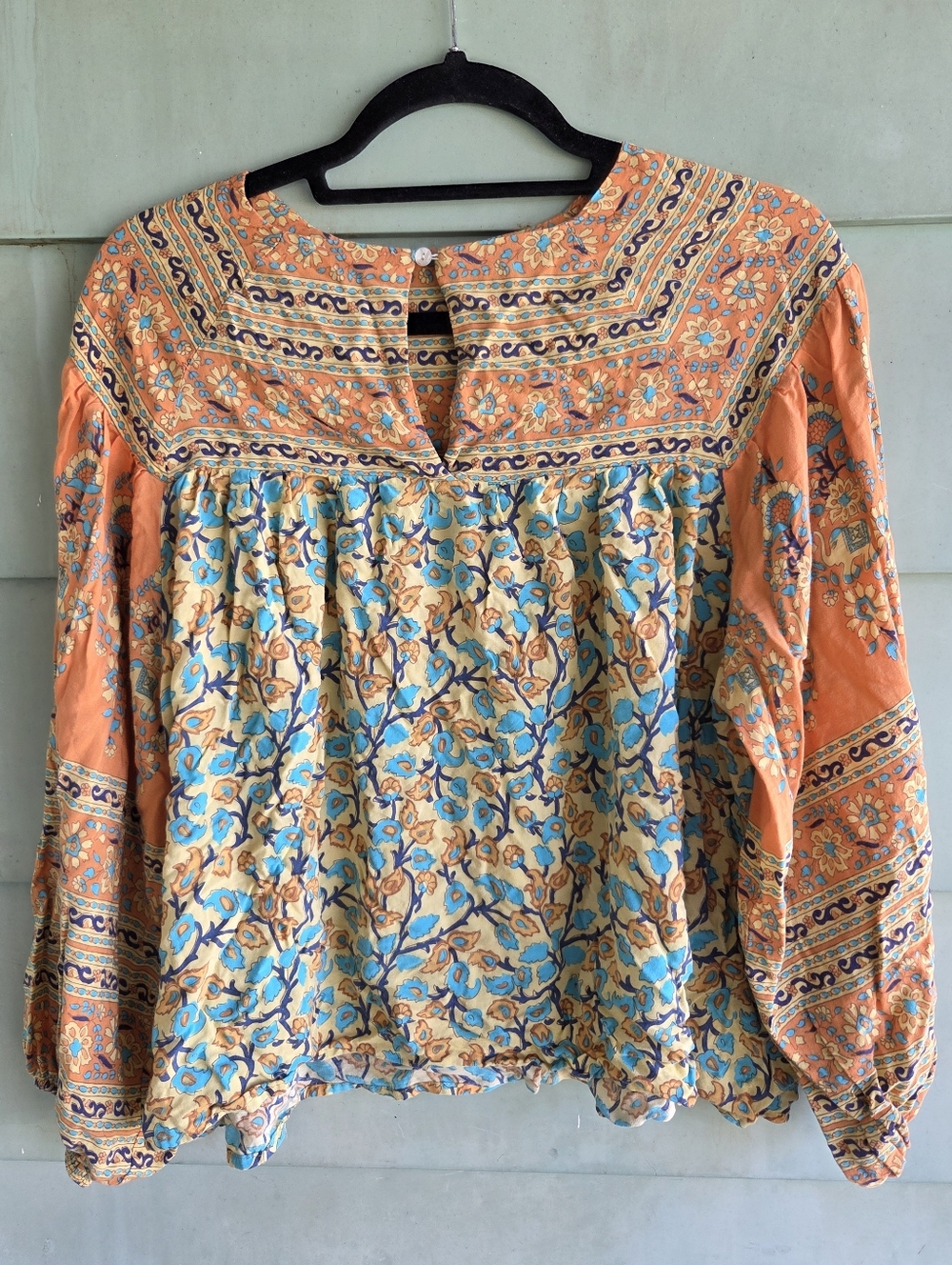 R. Vivimos Blouse - Picture 2 of 4